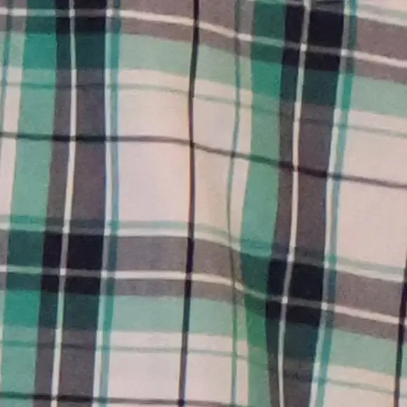 EUC 3XB Button Front Easy Care Plaid Shirt - Picture 6 of 6
